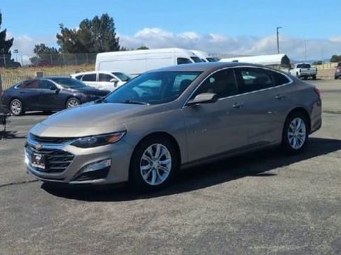 Used 2023 Chevrolet Malibu LT image 4
