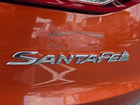 Used 2017 Hyundai Santa Fe Sport FWD image 16