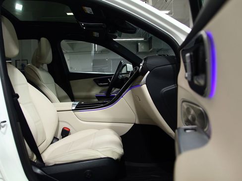 Certified 2023 Mercedes-Benz GLC 300 4MATIC image 23