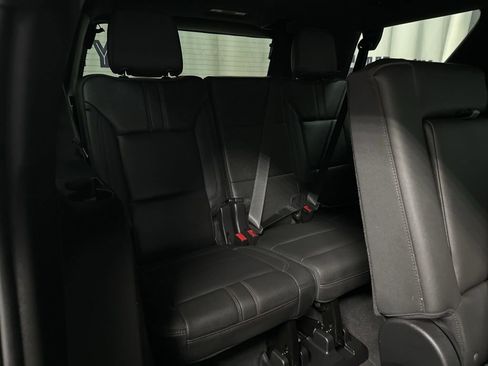 Used 2021 Chevrolet Tahoe RST image 38