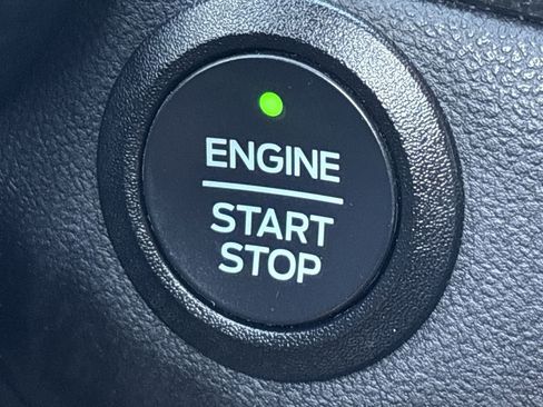 Used 2022 Ford Escape SEL w/ SEL Stealth AWD Package image 33