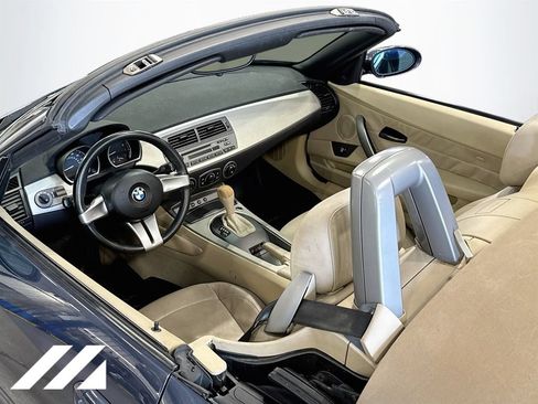 Used 2003 BMW Z4 2.5i RWD image 24