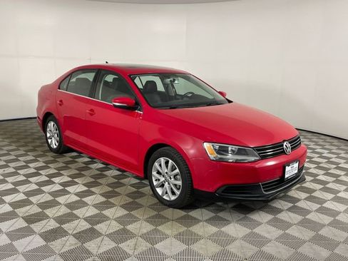 Used 2014 Volkswagen Jetta SE FWD image 24