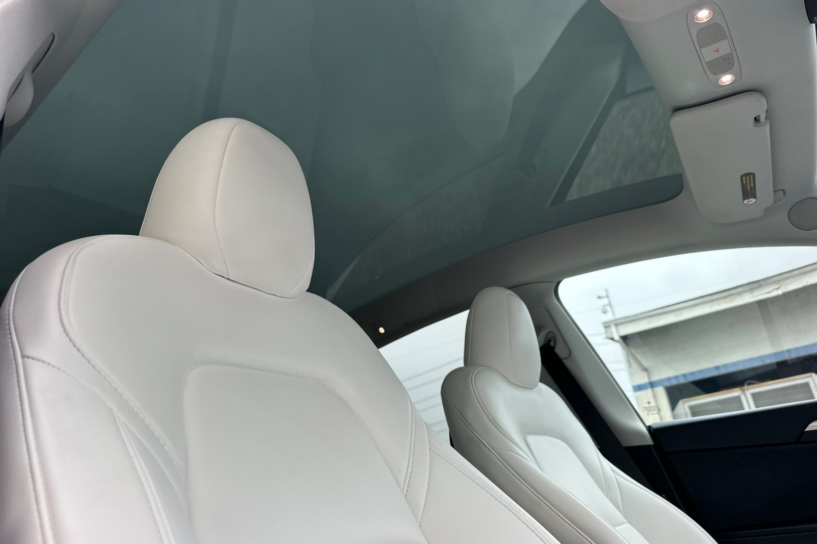 Used 2023 Tesla Model Y Long Range AWD/4WD image 21