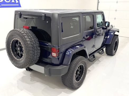 Used 2013 Jeep Wrangler Unlimited Sport AWD/4WD image 8