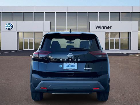 Used 2023 Nissan Rogue SV AWD/4WD image 6