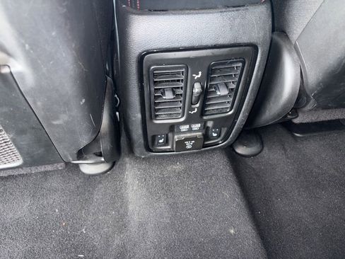 Used 2023 Dodge Durango GT AWD/4WD image 38