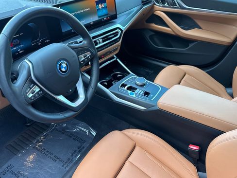 Used 2023 BMW i4 eDrive40 w/ Premium Package RWD image 11