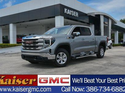 New 2025 GMC Sierra 1500 SLE w/ Preferred Package