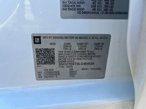 Used 2020 Chevrolet Silverado 1500 RST w/ Diesel Off-Road Package image 6