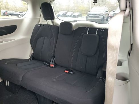 Used 2020 Chrysler Voyager LX w/ Cold Weather Group image 40