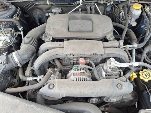 Used 2011 Subaru Outback 2.5i Premium AWD/4WD image 27