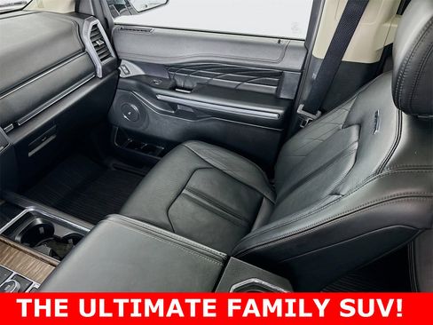 Used 2019 Ford Expedition Platinum image 25