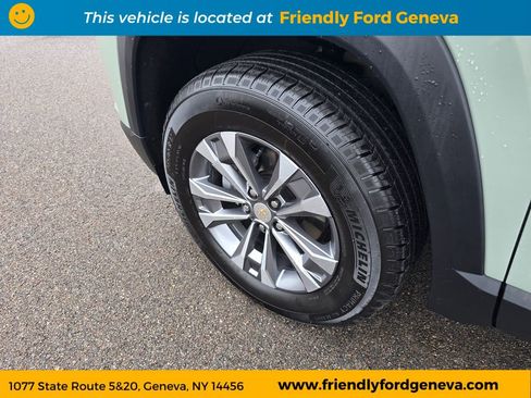 Used 2026 Chevrolet Equinox LT w/ Convenience Package II AWD/4WD image 9