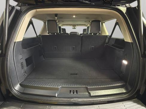 Used 2024 Ford Expedition Max XLT image 29