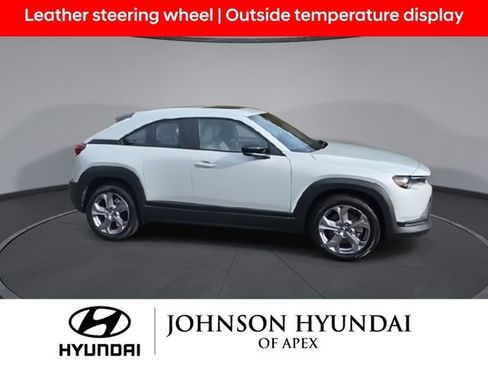 Used 2022 MAZDA MX-30 Electric w/ Premium Package image 10