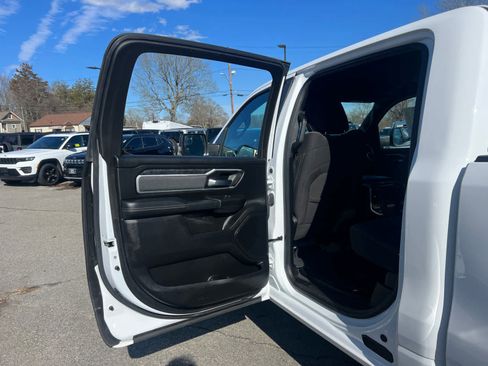 Used 2023 RAM 1500 Big Horn image 33