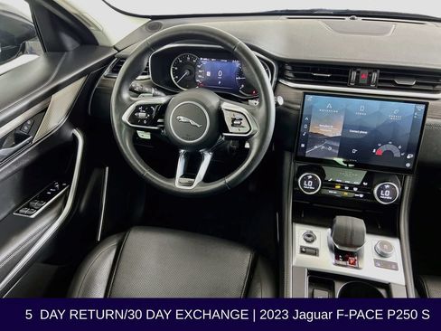 Used 2023 Jaguar F-PACE S AWD/4WD image 27