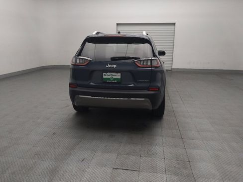 Used 2019 Jeep Cherokee Limited FWD image 7
