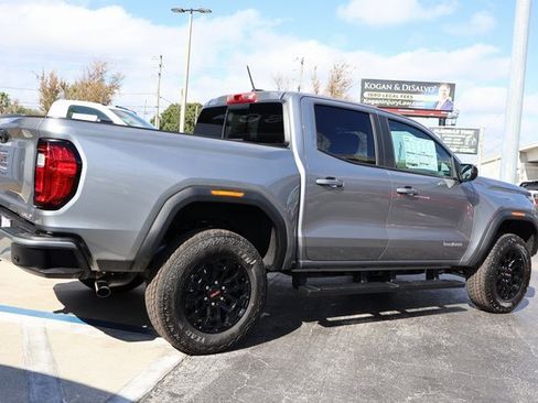 New 2026 GMC Canyon Elevation w/ Convenience Package image 7