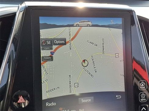 Used 2021 Toyota Prius Prime XLE image 17