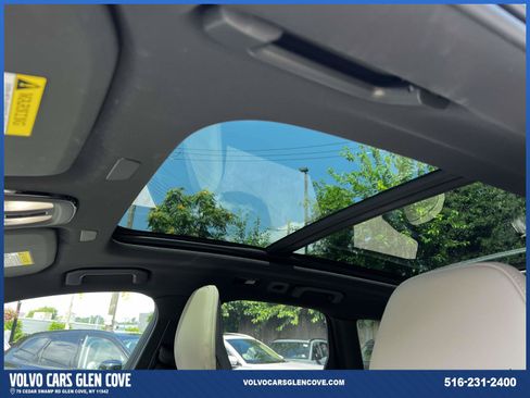 Used 2026 Volvo XC60 B5 Plus w/ Protection Package Premier AWD/4WD image 19