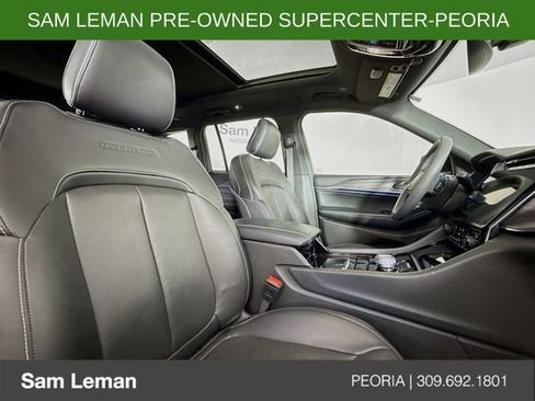 Used 2023 Jeep Grand Cherokee Overland image 30