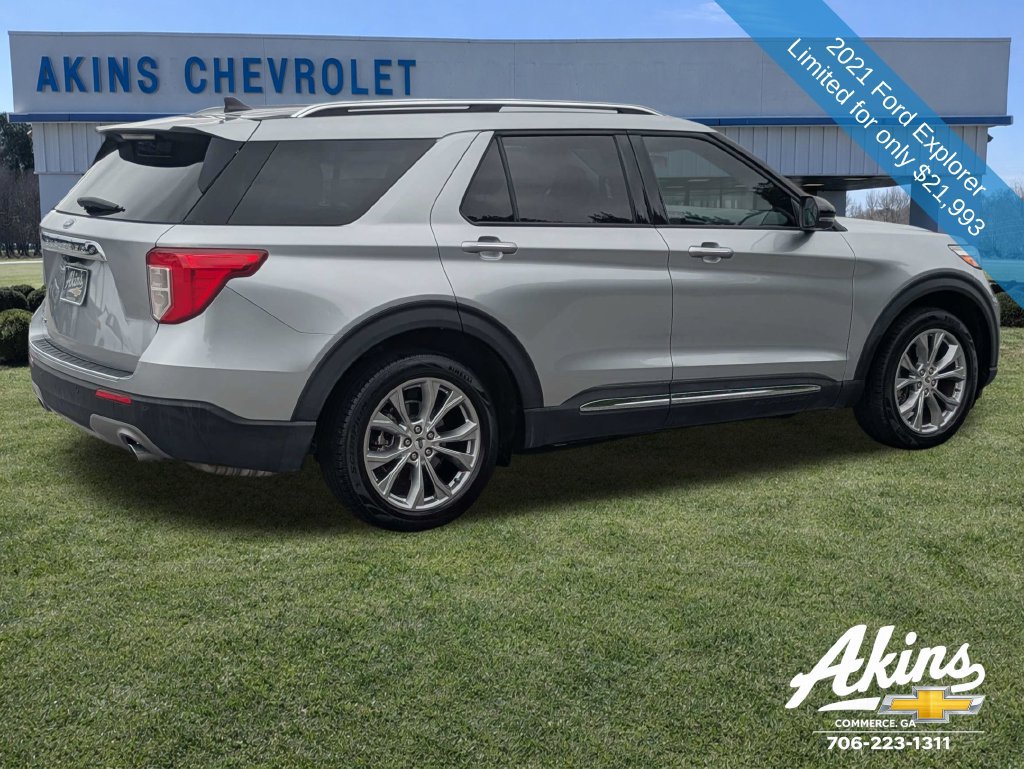 Used 2021 Ford Explorer Limited w/ Equipment Group 301A RWD image 4