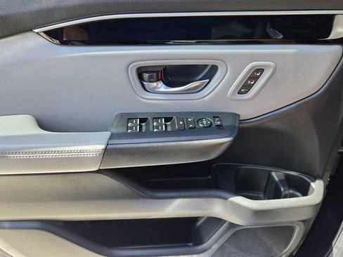 Used 2025 Honda Pilot EX-L image 28