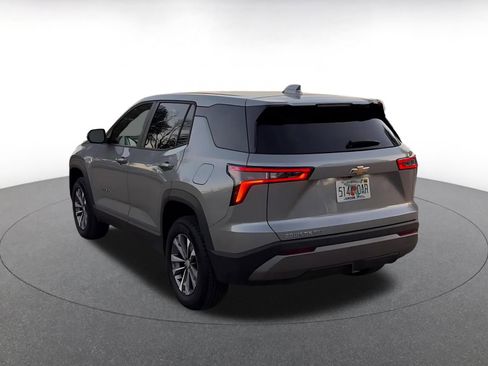 Used 2025 Chevrolet Equinox LT image 11