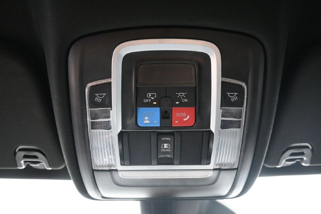 Used 2026 RAM 1500 Laramie AWD/4WD image 29