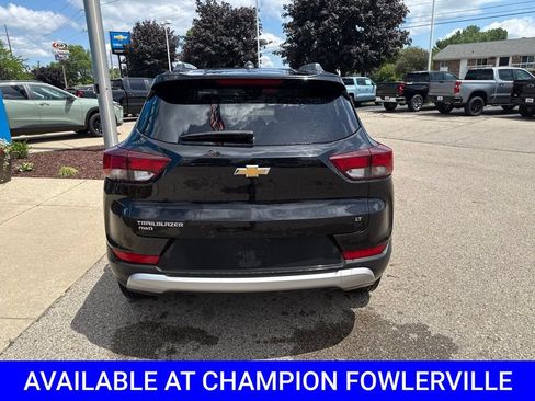 Used 2025 Chevrolet TrailBlazer LT AWD/4WD image 5