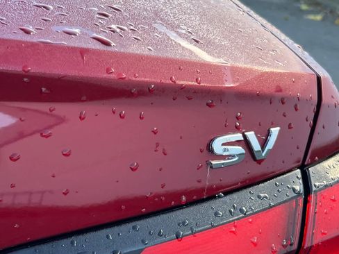 Used 2020 Nissan Versa SV image 7