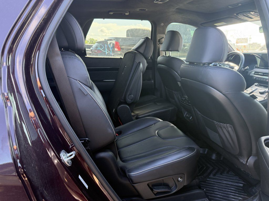 Used 2024 Hyundai Palisade Calligraphy FWD image 24
