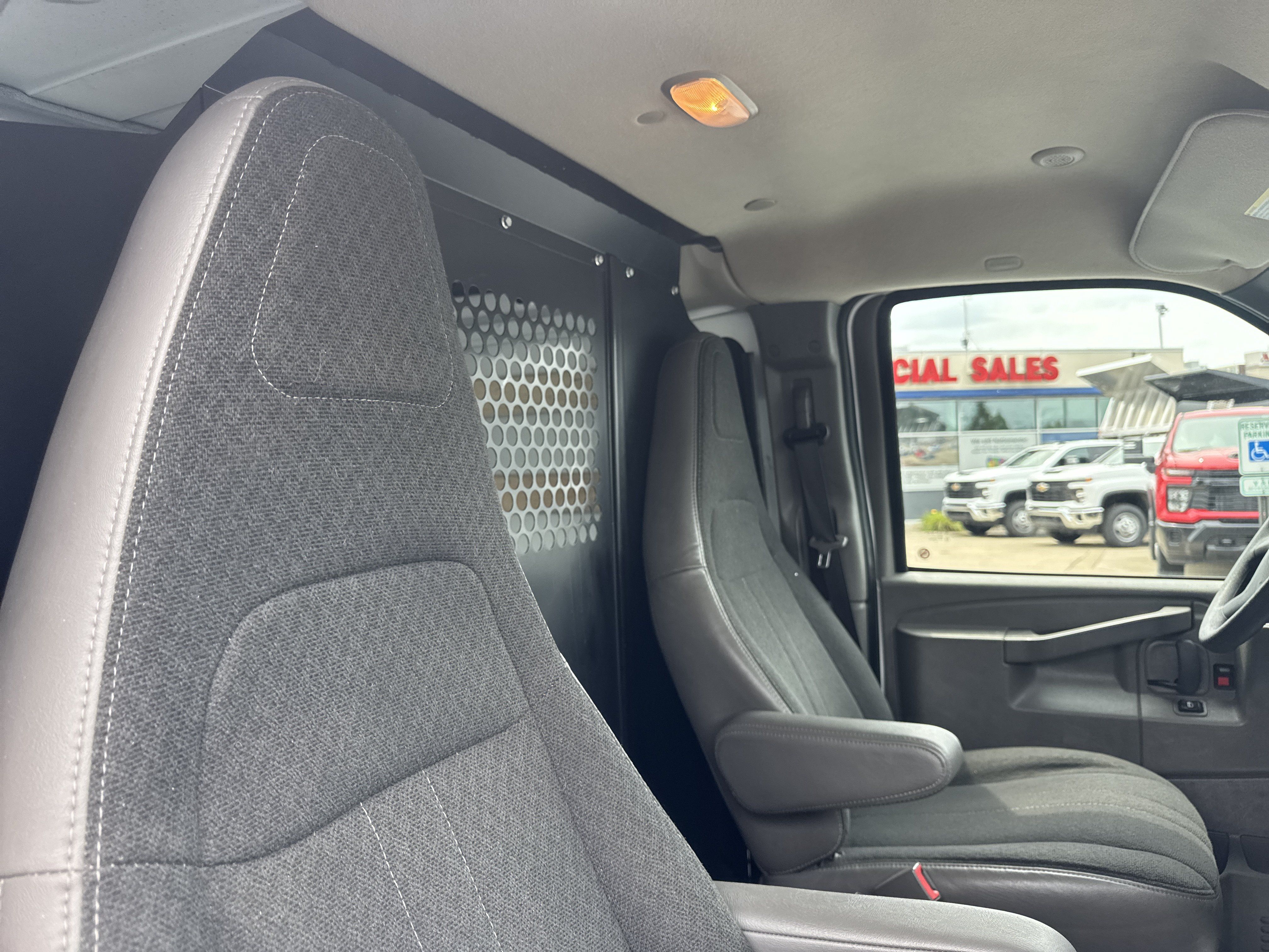 Used 2024 Chevrolet Express 2500 w/ Driver Convenience Package RWD image 5