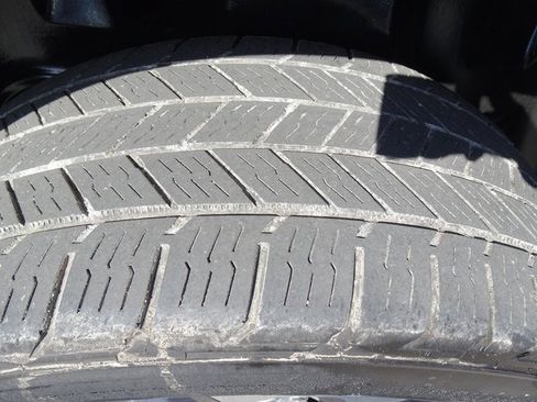 Used 2019 RAM 1500 Limited image 38