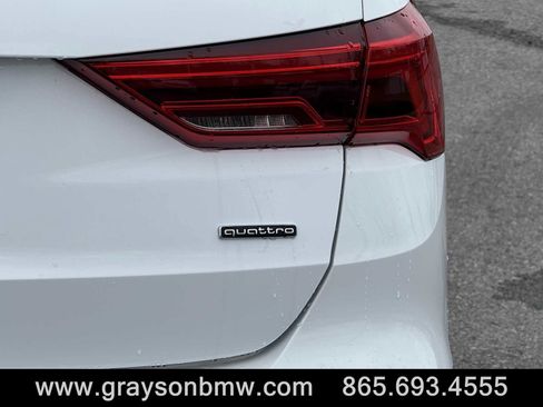 Used 2024 Audi Q3 2.0T Premium image 47