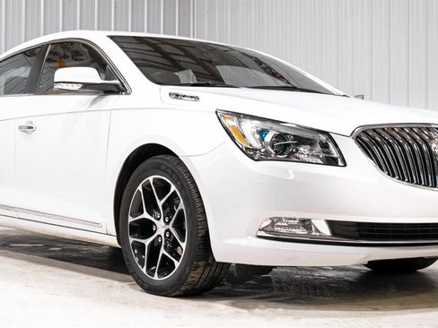 Used 2016 Buick LaCrosse Sport Touring image 1