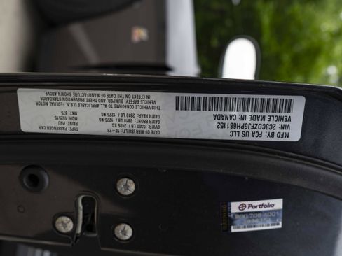 Used 2023 Dodge Challenger R/T Scat Pack w/ Plus Package RWD image 39