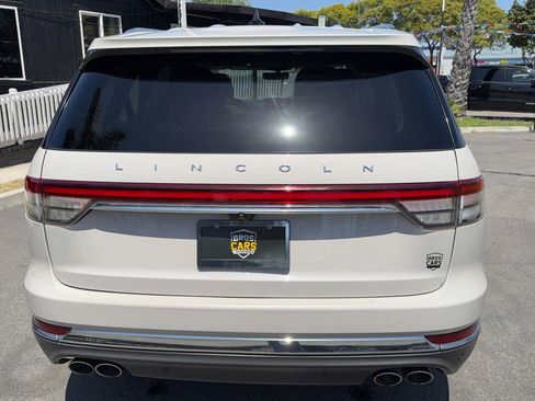 Used 2022 Lincoln Aviator 2WD w/ Premium Package image 7