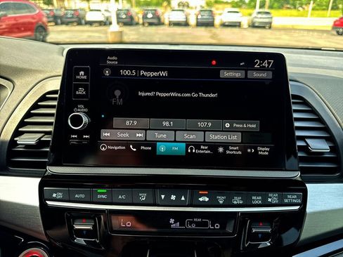 New 2026 Honda Odyssey Touring image 16