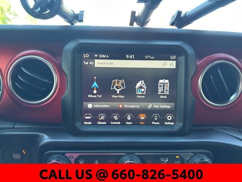 Used 2022 Jeep Wrangler Unlimited Rubicon w/ Cold Weather Group image 18