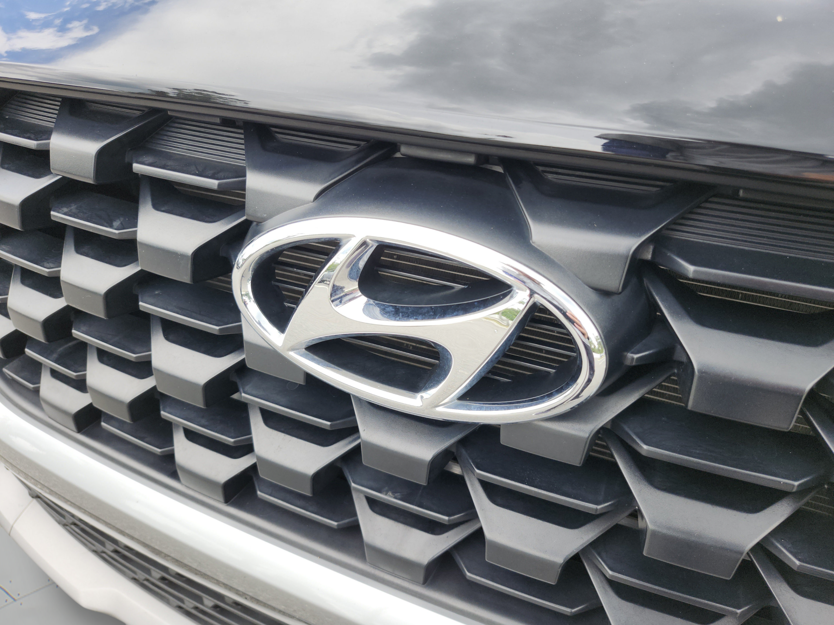 Certified 2023 Hyundai Santa Fe SEL FWD image 32