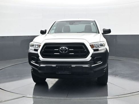 Used 2021 Toyota Tacoma SR RWD image 2