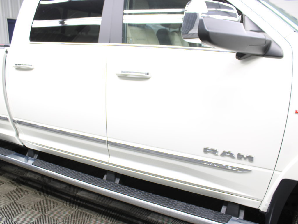 Used 2022 RAM 2500 Laramie AWD/4WD image 42