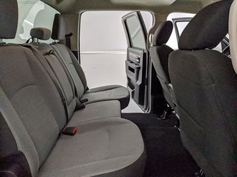 Used 2023 RAM 1500 Classic SLT AWD/4WD image 17
