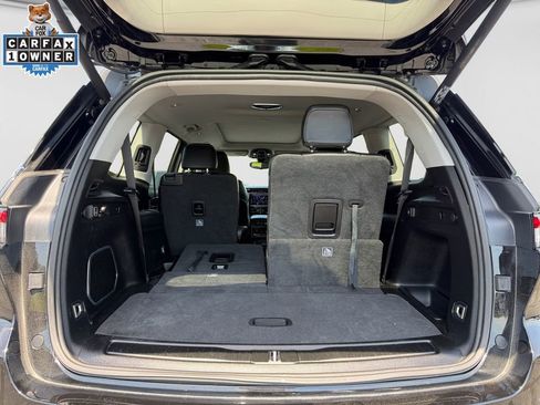 Certified 2022 Jeep Grand Cherokee L Limited w/ Black Appearance Package AWD/4WD image 18
