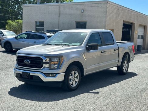 Used 2023 Ford F150 XLT RWD image 2