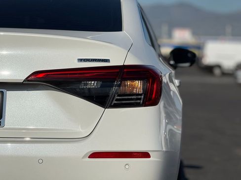 Used 2024 Honda Civic Touring image 10