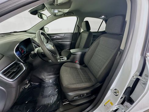 Used 2023 Chevrolet Equinox LT FWD image 12